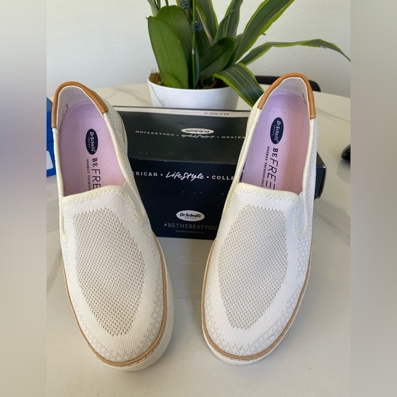 Dr. Scholl's Shoes - Dr. Scholl's White and Tan Loafers Slip-Ons